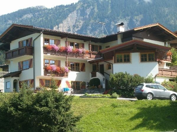 Gästehaus Trude Waltl Fieberbrunn Exterior foto